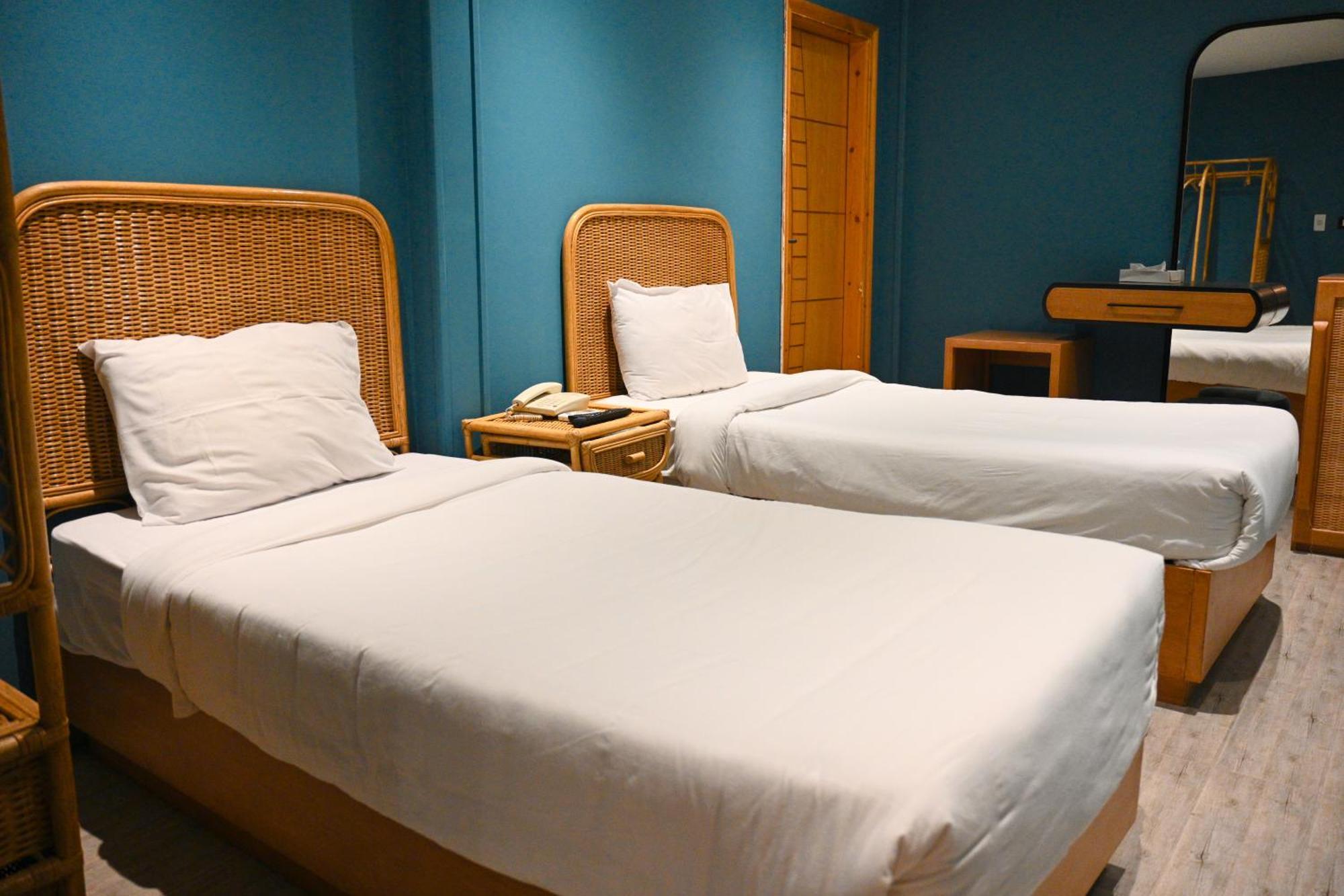 Kafret el-Gabal Jimmy Pyramids Hotel מראה חיצוני תמונה