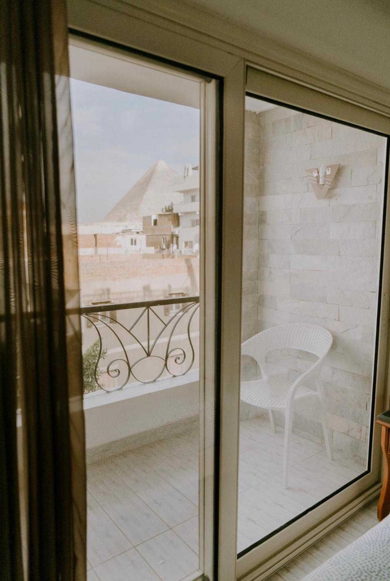 Kafret el-Gabal Jimmy Pyramids Hotel מראה חיצוני תמונה