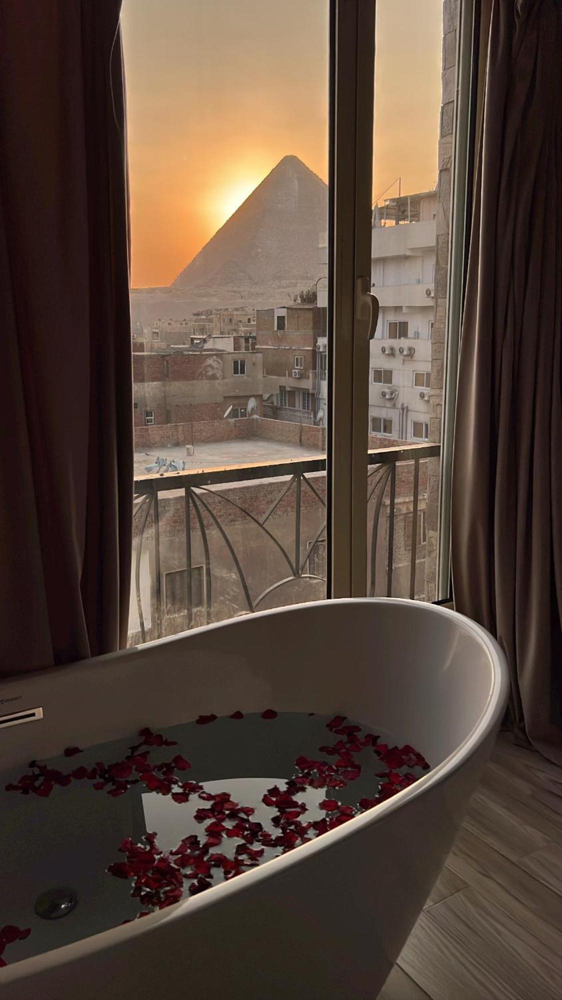 Kafret el-Gabal Jimmy Pyramids Hotel מראה חיצוני תמונה