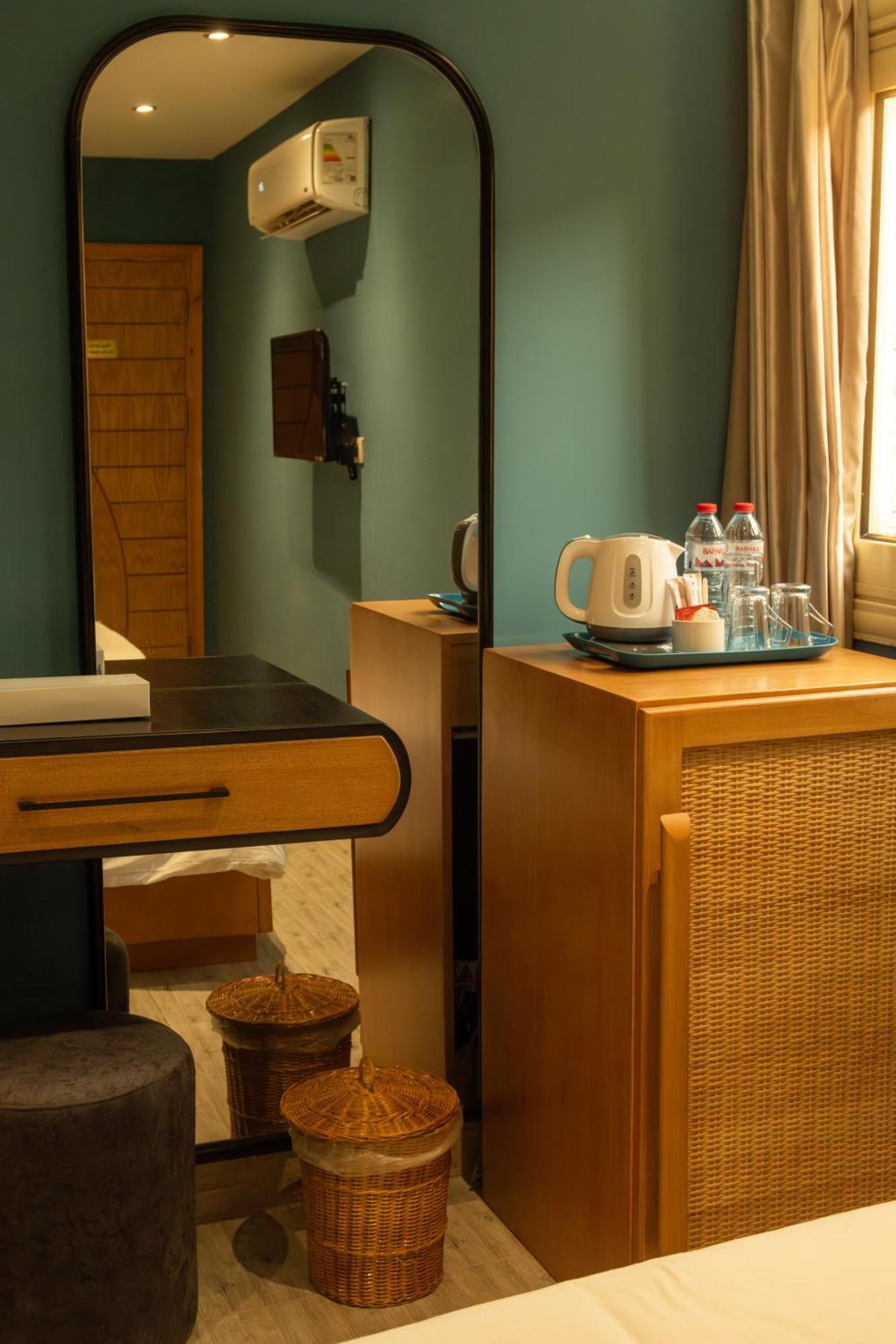 Kafret el-Gabal Jimmy Pyramids Hotel מראה חיצוני תמונה
