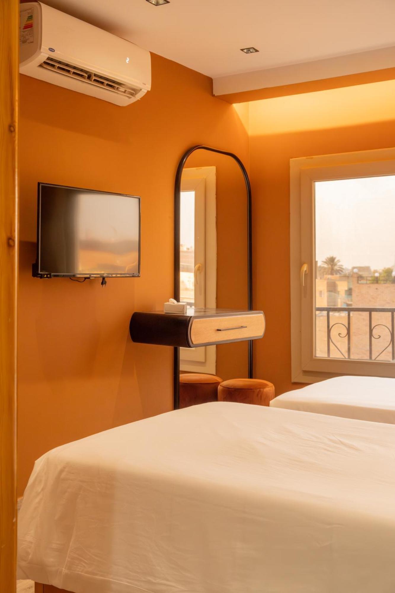 Kafret el-Gabal Jimmy Pyramids Hotel מראה חיצוני תמונה