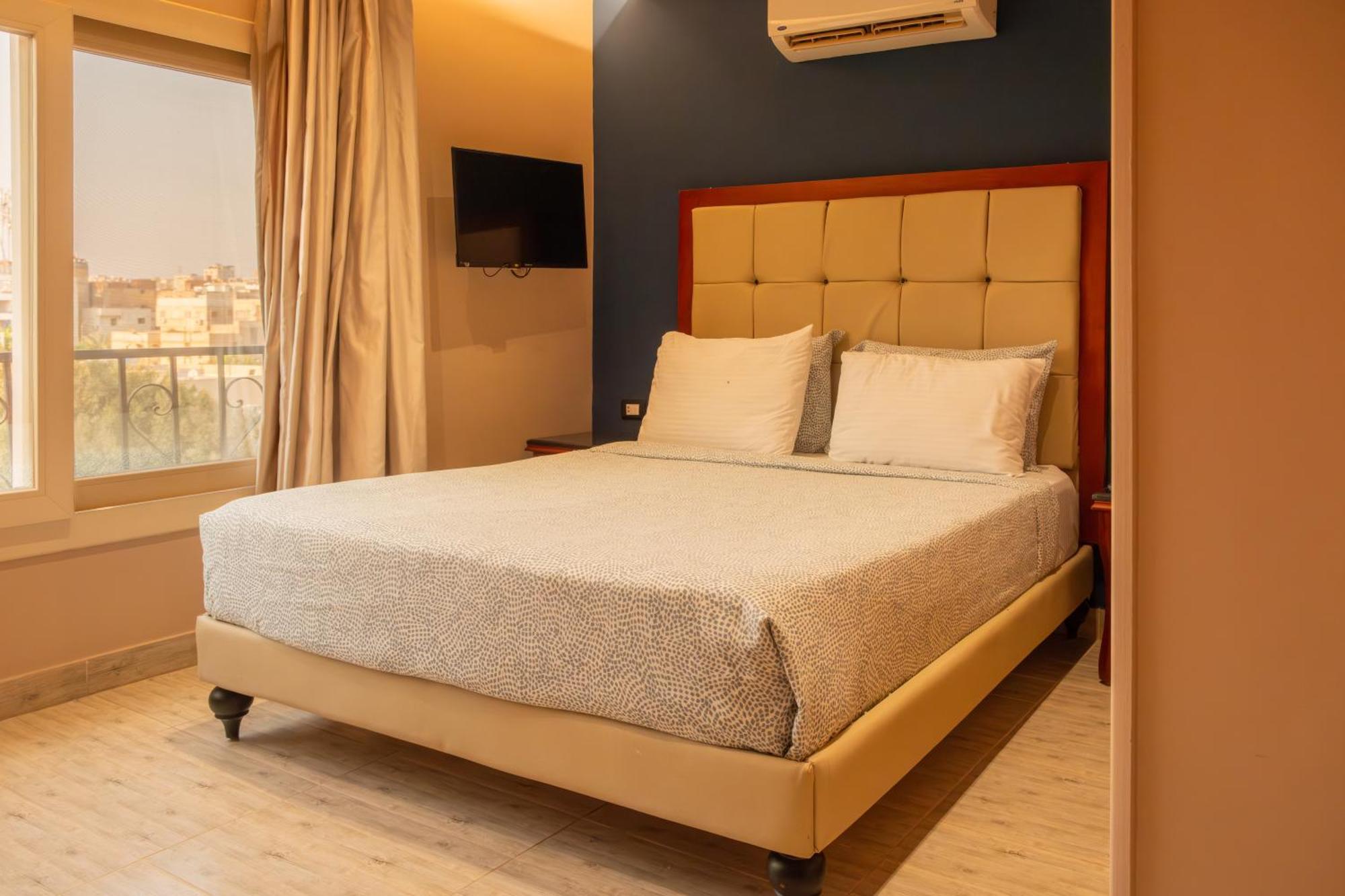 Kafret el-Gabal Jimmy Pyramids Hotel מראה חיצוני תמונה