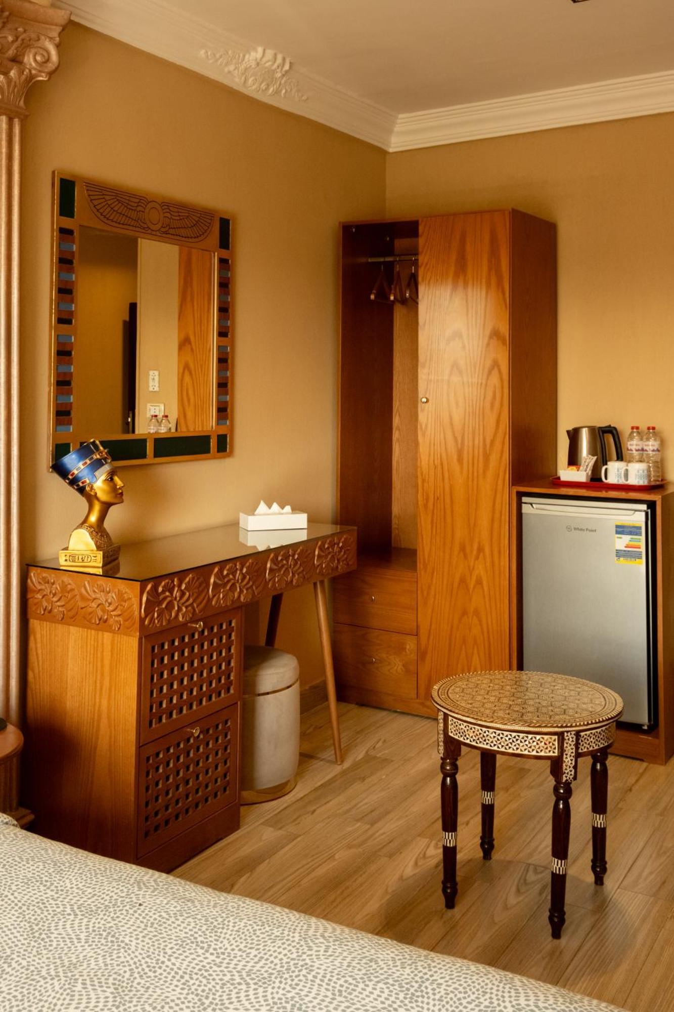 Kafret el-Gabal Jimmy Pyramids Hotel מראה חיצוני תמונה