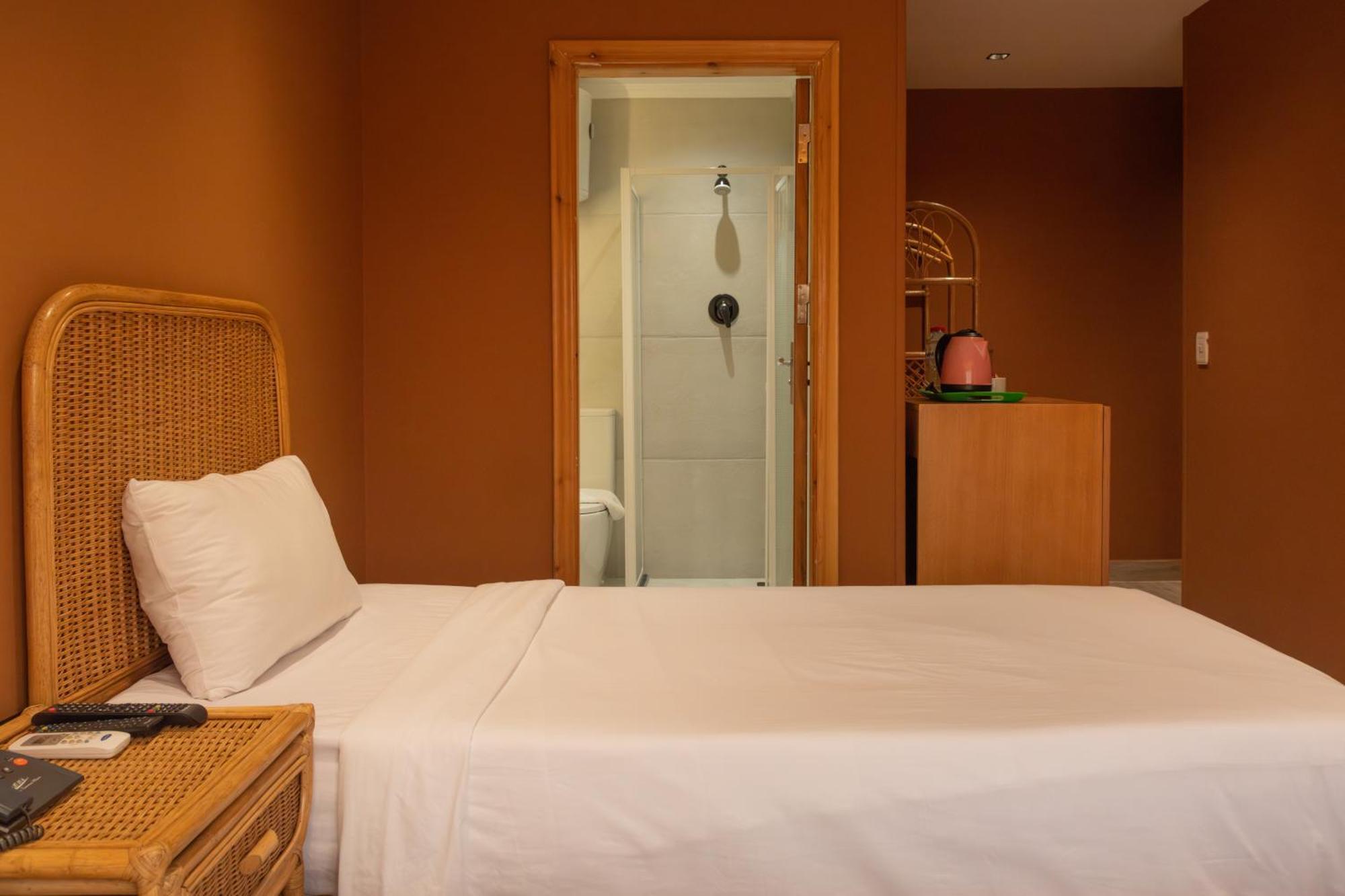 Kafret el-Gabal Jimmy Pyramids Hotel מראה חיצוני תמונה